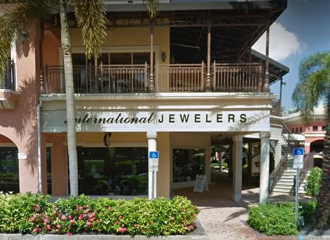 International Jewelers storefront at The Promenade at Bonita Bay